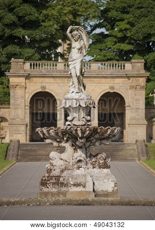 decorative water fountain