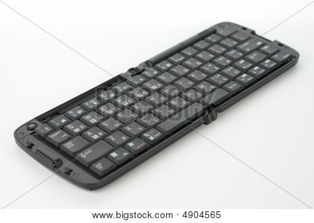 black keyboard