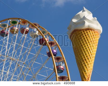Riesenrad und Eis