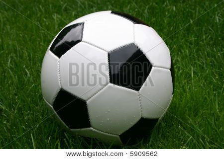 Soccerball with Crown
