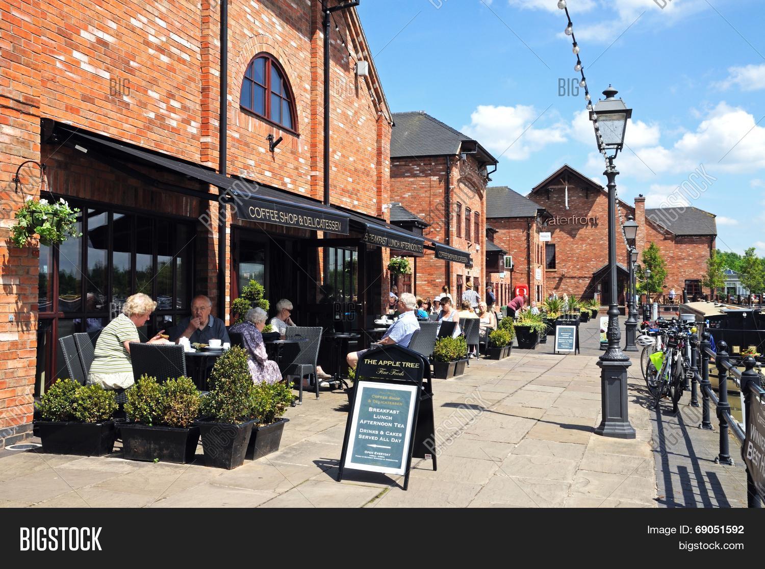 Pavement Cafe, Barton Image & Photo (Free Trial) Bigstock