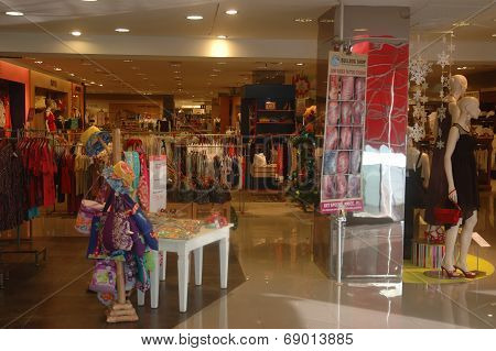 Discovery shopping mall interior