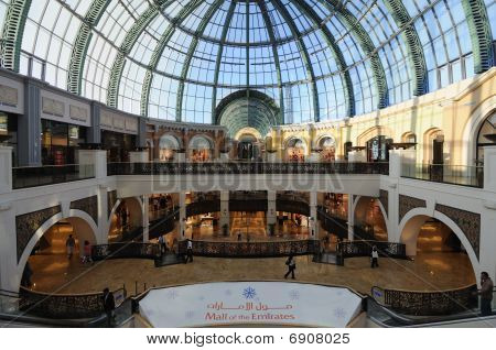 Mall Of The Emirates, Dubaj