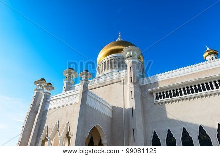 Sultan Omar Ali Saifuddin Mosque In Brunei