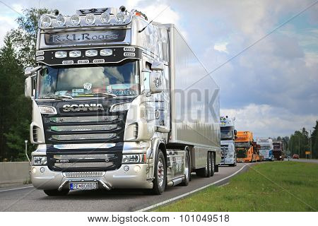 Scania Semi R620 R.U.Route On In Truck Convoy