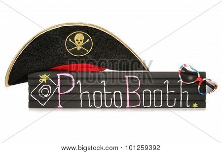 Photobooth Sign With Pirate Hat And Sunglasses
