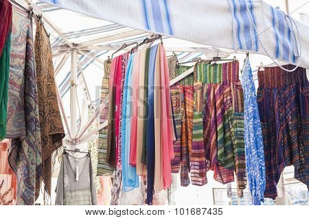 Shawl Women