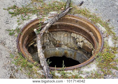 Open Manhole