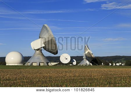 Satellite dish