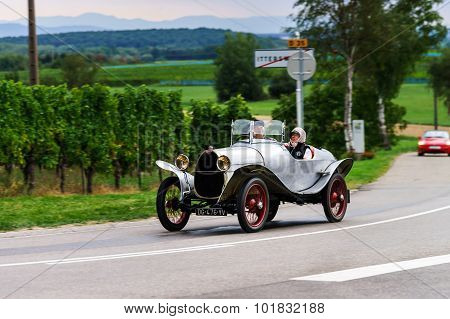 Editorial,12 September 2015: France: Xxxiieme Festival Enthousiastes Bugatti In Molsheim.
