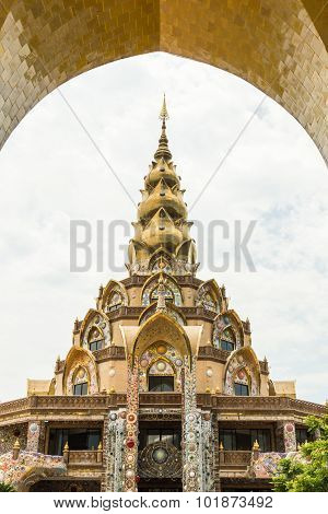 Phasornkaew Temple
