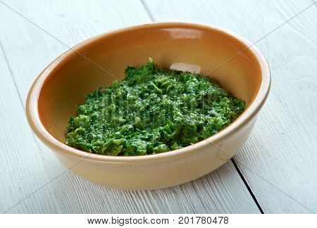 Sarson Ka Saag