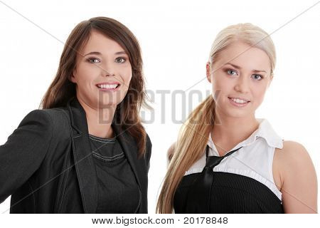 Twee gelukkige vrouwen geïsoleerd op wit