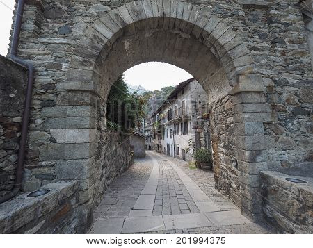 Village Of Donnas Eastern Gate