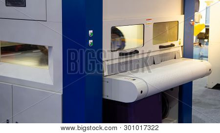 Deburring Metal Sharp Edge And Rounding Machine