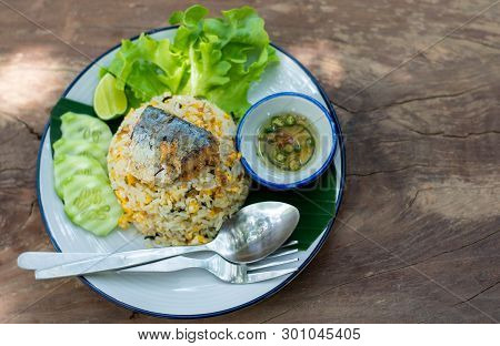 Rice With Fried Mackerel Boil Egg Shrimp Paste Chili Sauce And Vetgetable Original Thai Food