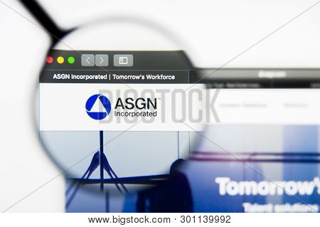 Richmond, Virginia, Usa - 9 May 2019: Illustrative Editorial Of Asgn Incorporated Website Homepage. 