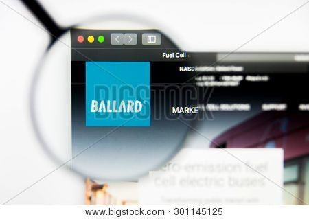 Richmond, Virginia, Usa - 9 May 2019: Illustrative Editorial Of Ballard Power Systems Inc Website Ho