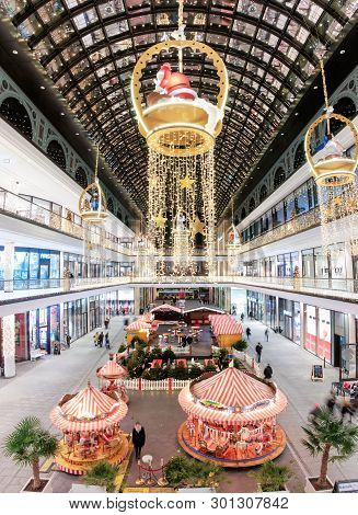 Berlin, Germany - December 21, 2016: Christmas Illumination In Mall Of Berlin Shopping Center In Lei