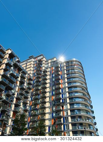 London, England - May 3, 2013: Modern Apartment Block In South Quay Part Of The Canary Wharf, Financ