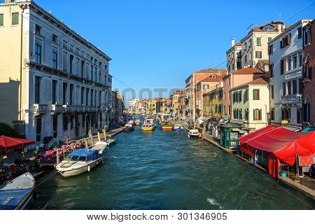 Venice, Italy - October 23, 2018: View Of Cannaregio Canal From Ponte Delle Guglie, Guglie Bridge