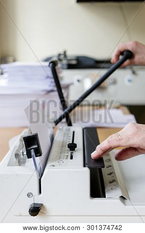Book Binding Machine Operator. Book Binding Machine.  Work With Book Binding Machine. Printing Equip