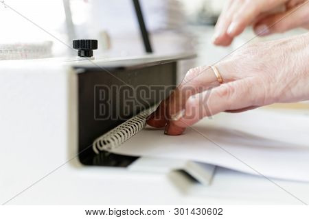 Book Binding Machine Operator. Book Binding Machine. Work With Book Binding Machine. Printing Equipm