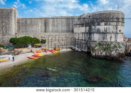 Dubrovnik, Croatia - April, 2018: Kayaks At Kolorina Beach In A Beautiful Spring Day In Dubrovnik
