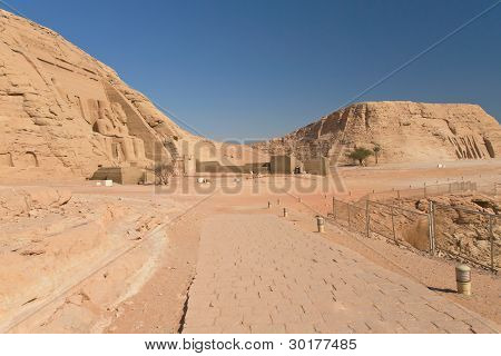 Generelle opfattelse på den Abu Simbel templet og Nefertari Temple (Nubien, Egypten)