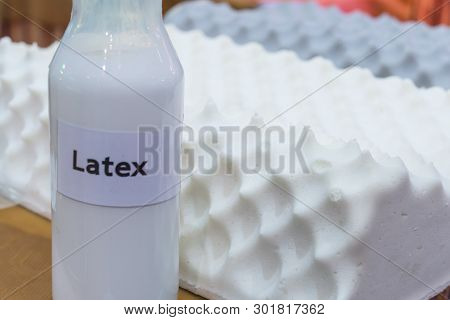 Para Latex Pillow Texture.rubber Pillow Made Of Latex.