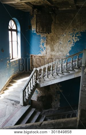 Tskaltubo, Georgia - April 27, 2019: Detail Of The Abandoned Soviet Sanatorium In Tskaltubo, Georgia