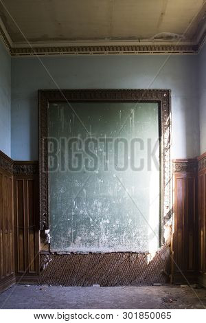 Tskaltubo, Georgia - April 27, 2019: Detail Of The Abandoned Soviet Sanatorium Meshakhte In Tskaltub