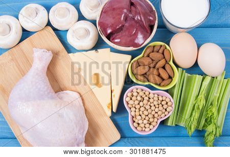 Food Ingredients Containing A Large Amount Of Vitamin B2 (riboflavinum).