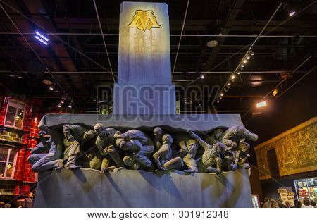 London, Uk; October 23, 2013; Warner Bros Studios London Tour, With The Sets And Original Material O