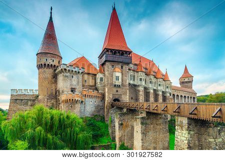 Popular Touristic And Historic Attraction. Well Known And Famous Corvin Castle. Fantastic Travel Loc