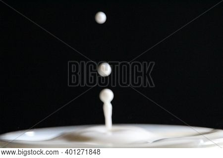 Color Liquid Droplets Splashing Fluids Incredible Beautiful Abstract Oddities