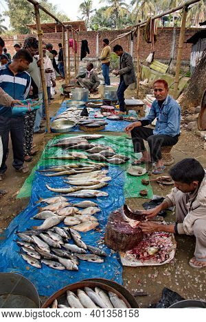 Chariduar. Eastern India. January 31, 2016. The Roadside Food Market Sells A Huge Variety Of Vegetab