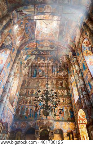 Rostov Veliky, Russia - May 12, 2019: Interior Of The Church Of The Resurrection Of Christ In The Ro