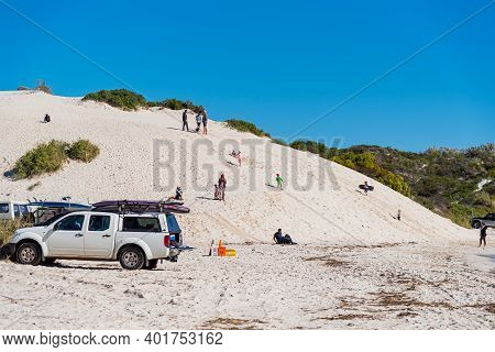 Jurien Bay, Wa / Australia - 07/11/2020 Sandy Cape Recreation Park With White Sand, Turquoise Water,