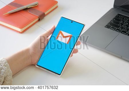 Chiangmai, Thailand - 12 Dec, 2020 : Hand Holding Screen Short Of Gmail App Showing On Iphone 6s Mob