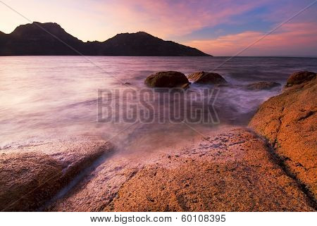 Earlier morning at Coles Bay, Freycinet National Park, Tasmania, Australia