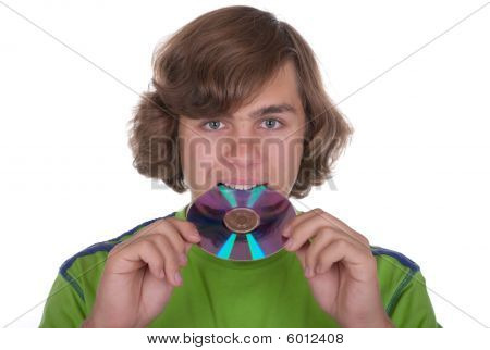 Teenager bider en Computer Disk For post