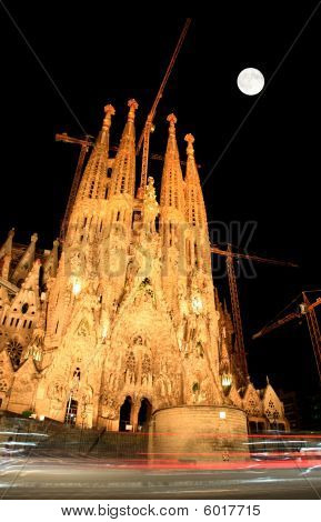 Kościół Sagrada Familia w Barcelonie