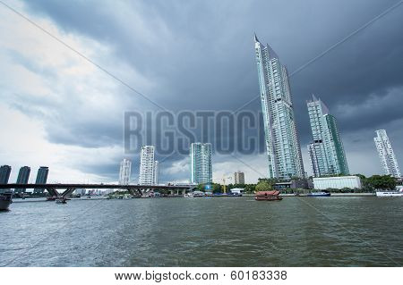 Cha phraya river