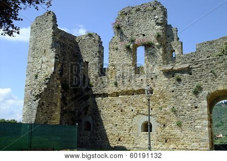 Castelnuovo