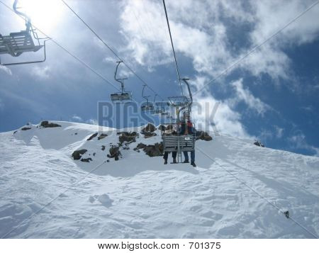Ski Lift al cielo