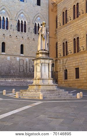 Famous Salimbeni Square In Siena (tuscany, Italy)