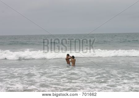 youngcoupleatbeach
