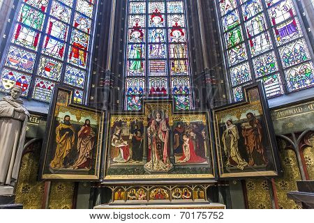Interiors of Notre dame d'Anvers cathedral, Anvers, Belgium