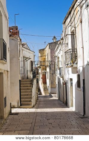 Alleyway. Genzano di Lucania. Italy.
